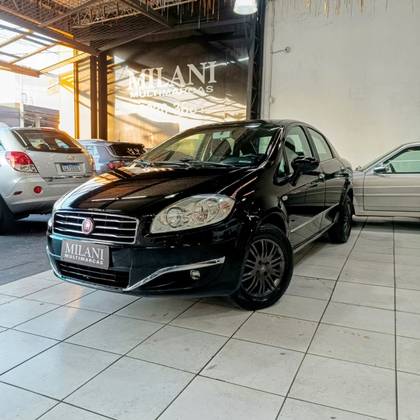 FIAT LINEA 1.8 ESSENCE 16V FLEX 4P MANUAL